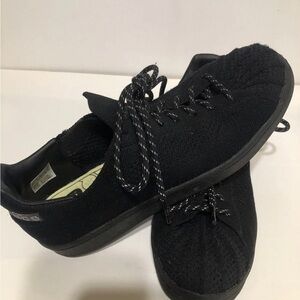 Adidas  Mens Black Pharrel Williams Human Race Sneakers Prime Superstar Sz 8.5